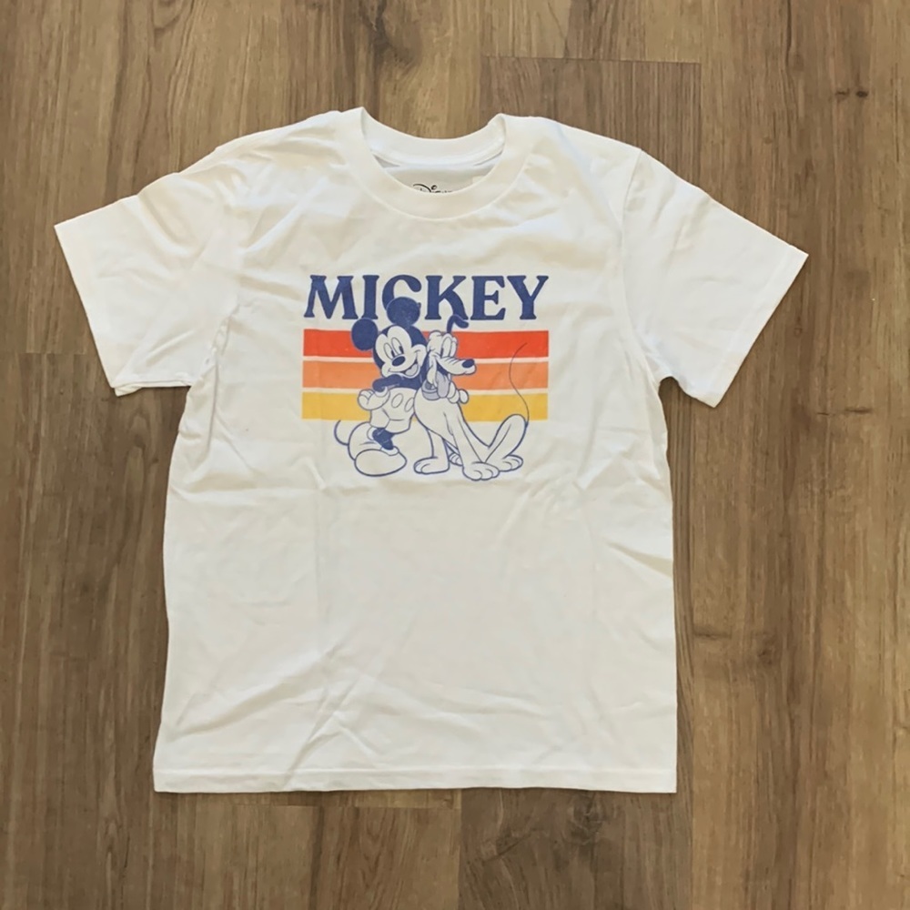NWT Disney Mickey And Friends Mickey And Pluto Retro Line Premium T-Shirt Size S
